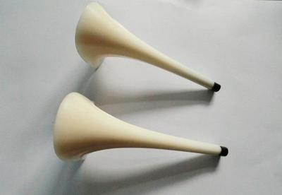 注塑機(jī)加工 高根鞋鞋根與鞋底的專業(yè)成型之道